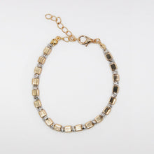 Görseli Galeri görüntüleyiciye yükleyin, Cube Bilezik