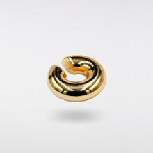 Görseli Galeri görüntüleyiciye yükleyin, Gold Chubby Ear Cuff