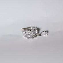 Görseli Galeri görüntüleyiciye yükleyin, Miro Ear Cuff