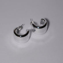 Görseli Galeri görüntüleyiciye yükleyin, S Boy Klasik Halka Küpe