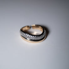 Görseli Galeri görüntüleyiciye yükleyin, Ondulé Yüzük