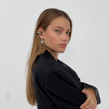 Görseli Galeri görüntüleyiciye yükleyin, Giant Cuff