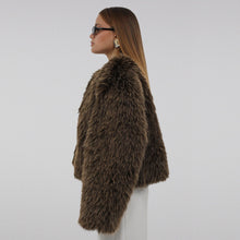 Görseli Galeri görüntüleyiciye yükleyin, Castanea Fur Coat