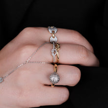 Görseli Galeri görüntüleyiciye yükleyin, Tie The Knot Yüzük
