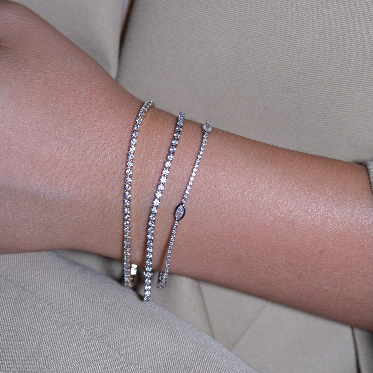 Ince Su Yolu Bilezik