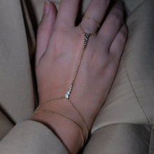 Görseli Galeri görüntüleyiciye yükleyin, Classique Sahmeran
