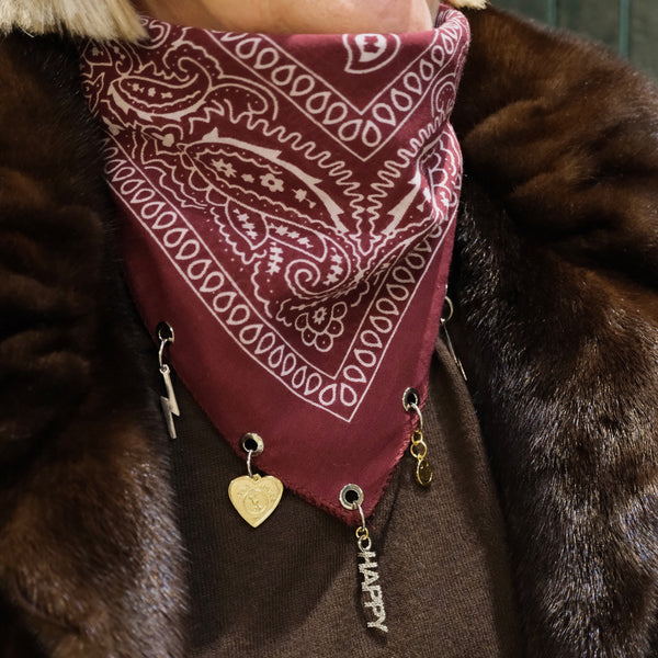 Charmlı Kişiselleştirilebilir Fular 5 Charm