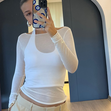 Görseli Galeri görüntüleyiciye yükleyin, Beyaz Tül Bluz
