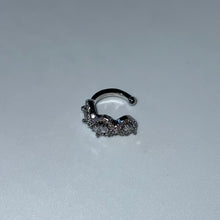 Görseli Galeri görüntüleyiciye yükleyin, Vetra Ear Cuff
