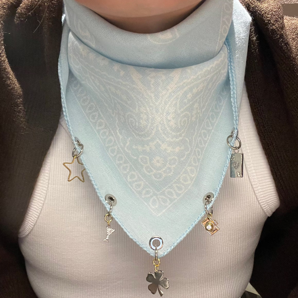 Charmlı Kişiselleştirilebilir Fular 5 Charm